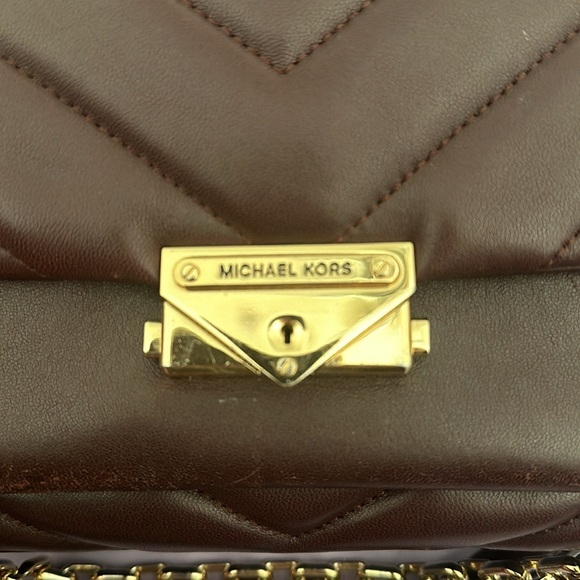 Michael kors crossbody - Picture 2 of 8
